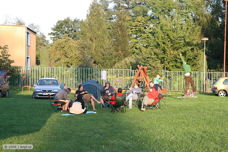 image205.jpg